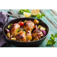 Куриные ножки с молодым картофелем и луком