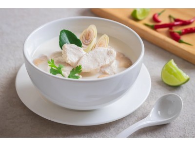 Куриный суп с кокосовым молоком Куриный суп с кокосовым молоком