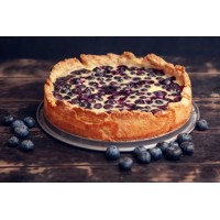 Сметанник с ягодами