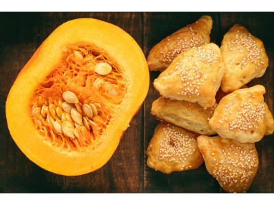 Слойки с тыквой из слоеного теста Слойки с тыквой из слоеного теста