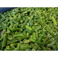 Фасоль по-корейски с хрустящей корочкой и яйцом пашот