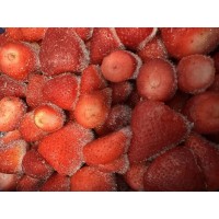 Клубничный карпаччо с маскарпоне и хрустящей карамелью