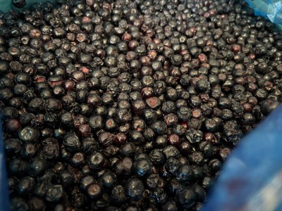 Йогуртовое облако с черной смородиной Йогуртовое облако с черной смородиной