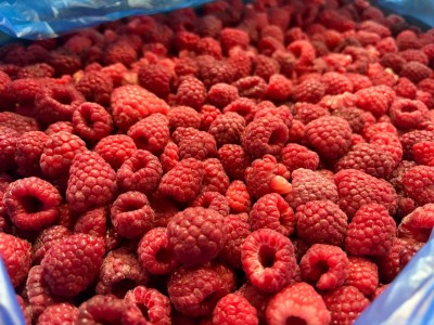 Малиновый муссовый торт (без выпечки мусса)