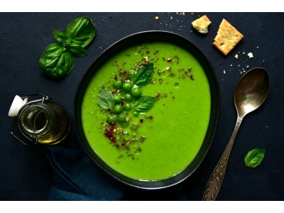 Крем-суп из кабачков и зеленого горошка