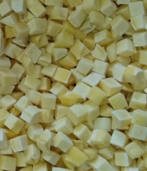 Картофель кубик